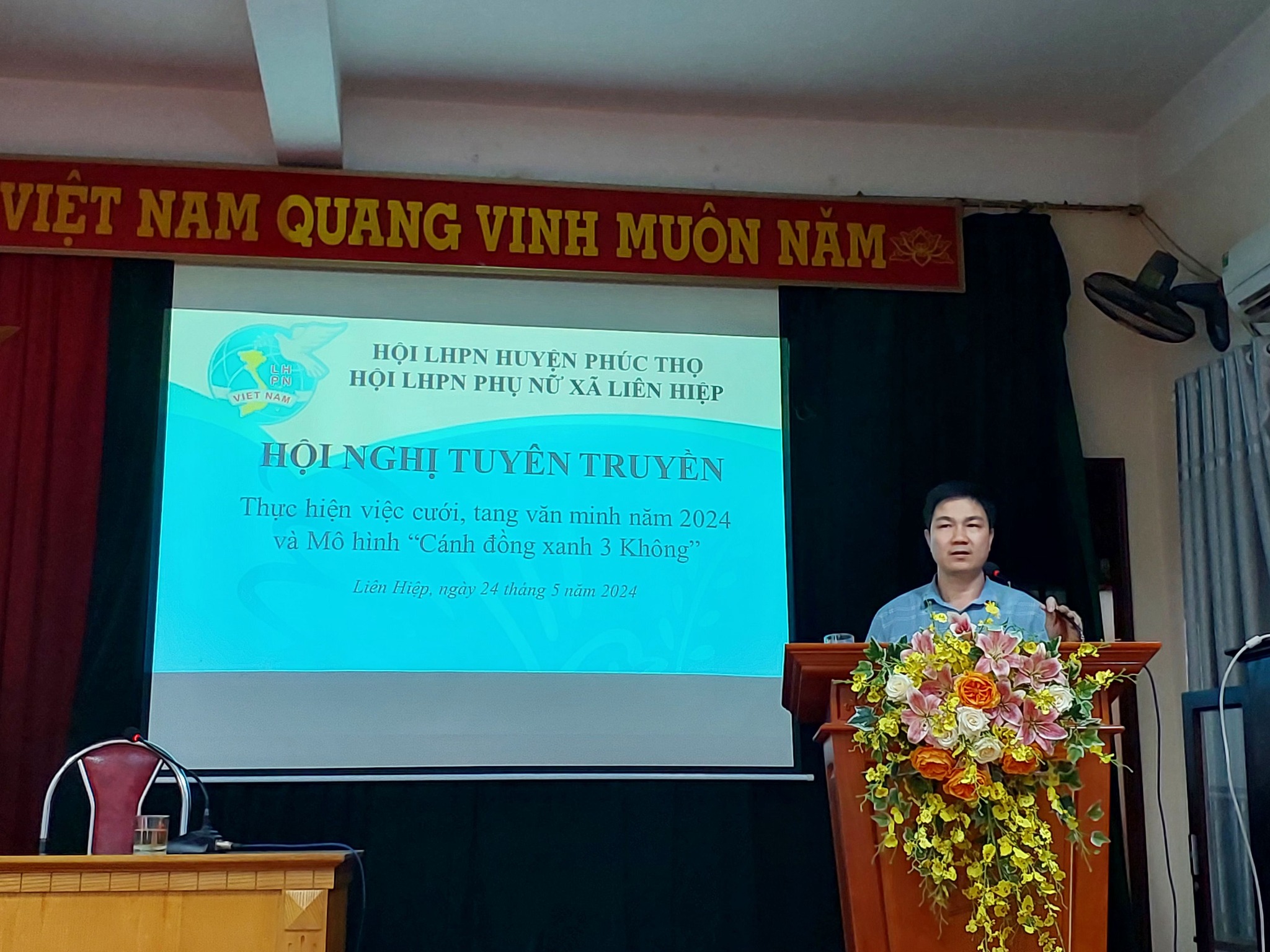 Tuyên truyền việc thực hiện cưới tang văn minh và mô hình cánh đồng xanh ba không
